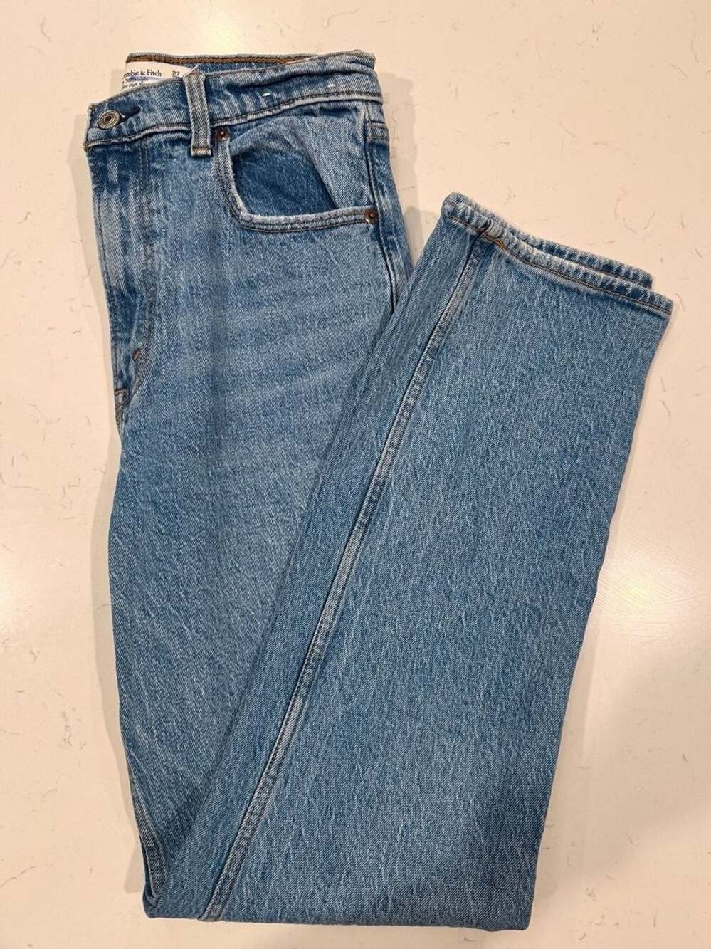 Abercrombie & Fitch The 90s Straight Ultra High Rise Jeans Size 27 4R